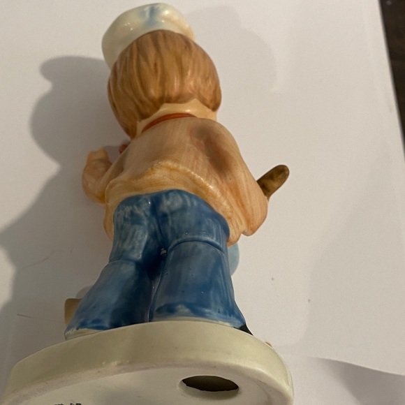 Charming Ceramic Figurine with Blue and Cream Accents our children - Picture 3 of 3